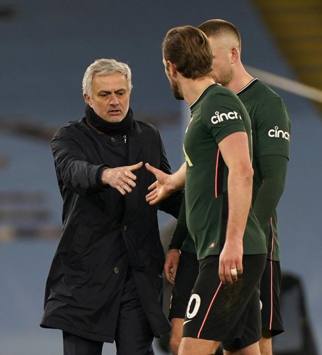 开云体育下载-穆帅负瓜 看客警告：你的流量正在变成你的麻烦